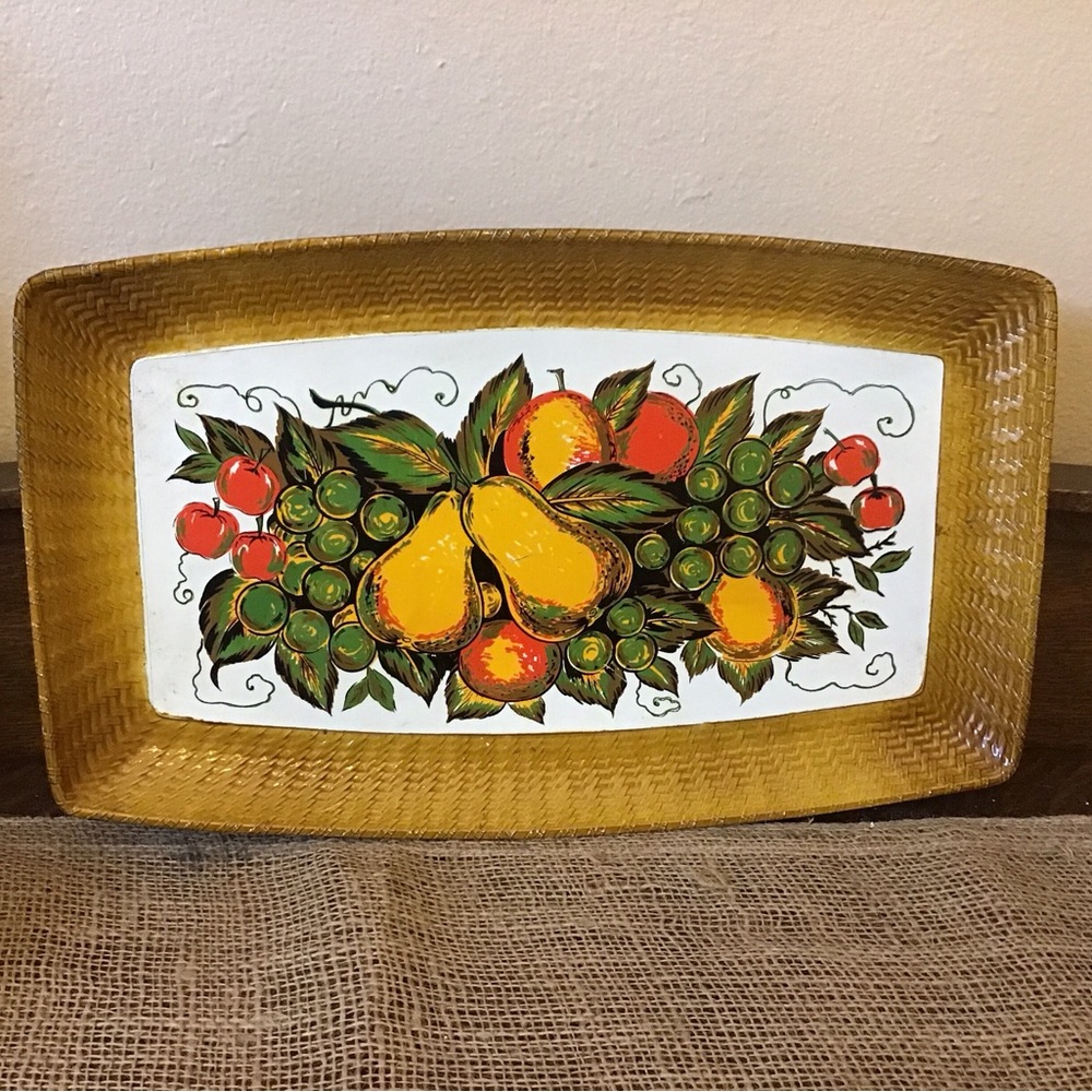 Vintage Japanese lacquered serving tray with faux rattan edges and fruit design